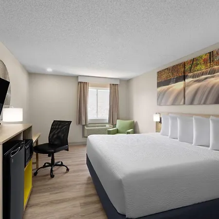 Days Inn By Wyndham Carthage Extérieur photo