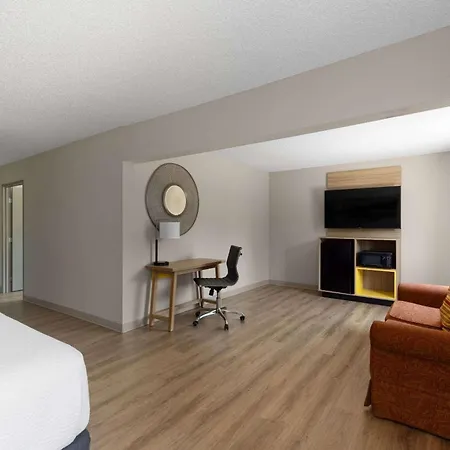 Days Inn By Wyndham Carthage Extérieur photo